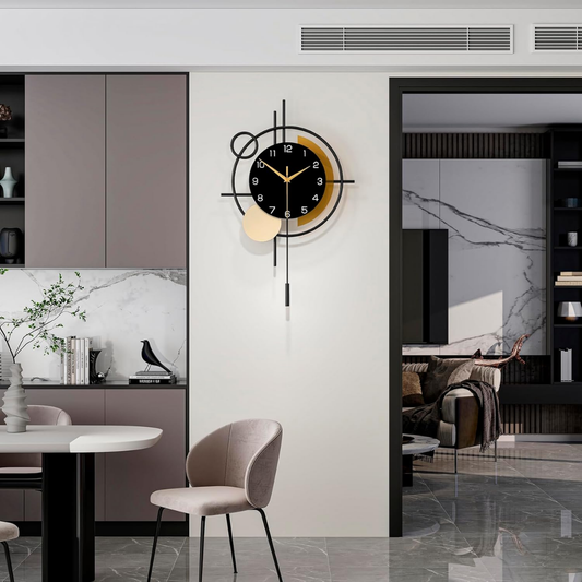 Jorin – Moderne, asymmetrische Designer-Wanduhr mit Pendel