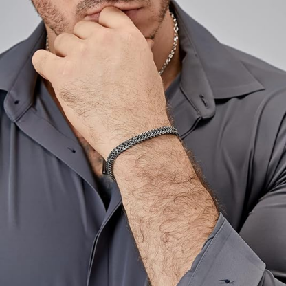 Caspar – Markantes Herrenarmband aus Edelstahl mit Flechtmuster