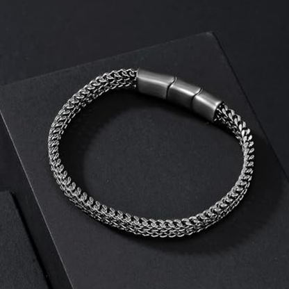 Caspar – Markantes Herrenarmband aus Edelstahl mit Flechtmuster